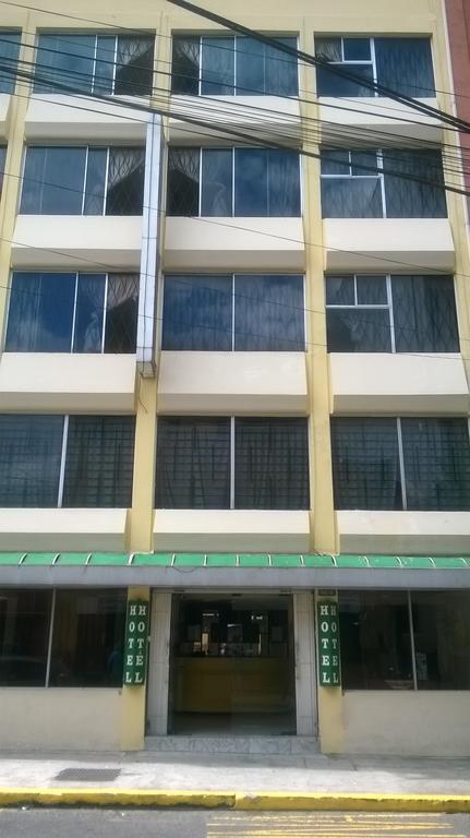 קיטו Hotel Bacastell מראה חיצוני תמונה